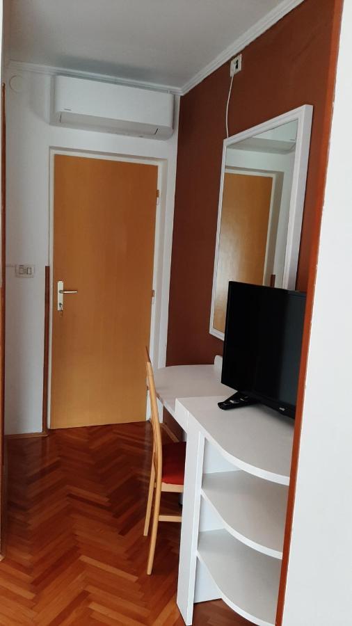 Rooms Neda Rab Town Kültér fotó