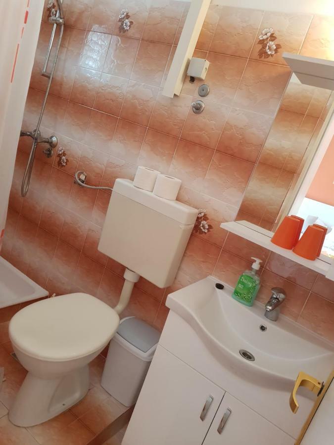 Rooms Neda Rab Town Kültér fotó